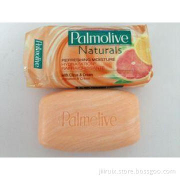 Palmolive Natural Bathing Fruit Soap with natural vegetable